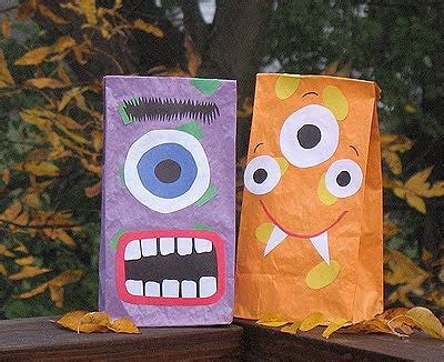 Halloween Monster Treat Bags - Crafts by Amanda