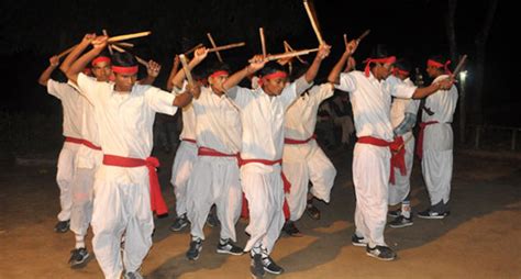 Tourism: Culture of Tharu people in Chitwan