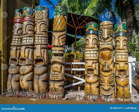 Tiki statues stock image. Image of waikiki, travel, hawaiian - 40561571