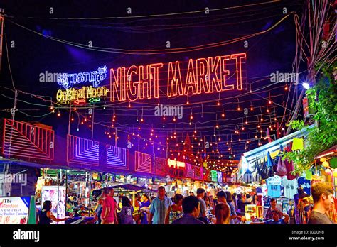 Cambodia Siem Reap Night Market scene Stock Photo - Alamy