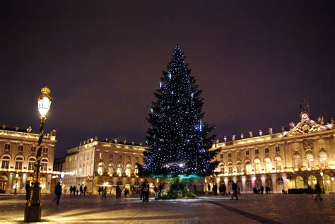 French Christmas Tree - Le Sapin de Noël en France - French Moments