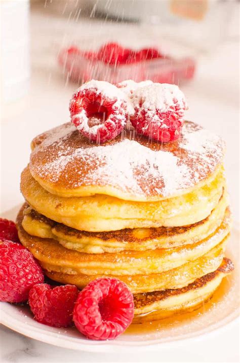 Almond Flour Pancakes - iFOODreal.com