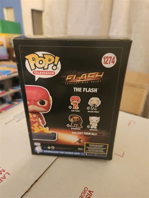 Funko Pop Lights and Sounds-The Flash- Funko Exclusive-1274 | eBay