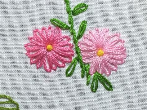 MooshieStitch: Lazy Daisy Stitch Flowers