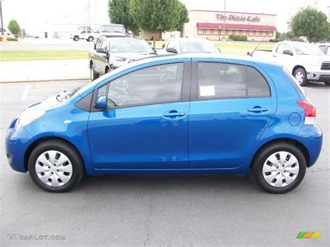 2010 Blazing Blue Pearl Toyota Yaris 5 Door Liftback #32535107 Photo #5 ...