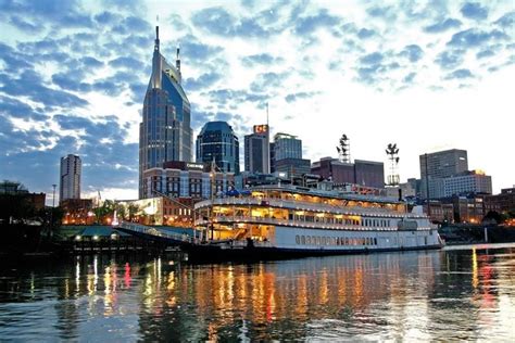 24 Popular Landmarks and Attractions in Nashville | GAC | Nashville ...