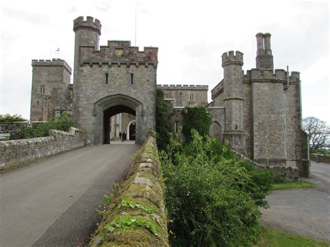 Powderham Castle, Devon. | Powderham Castle in July, dodging… | Flickr