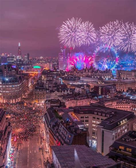 Fireworks Display For Guy Fawkes In Central London England on Saturday ...