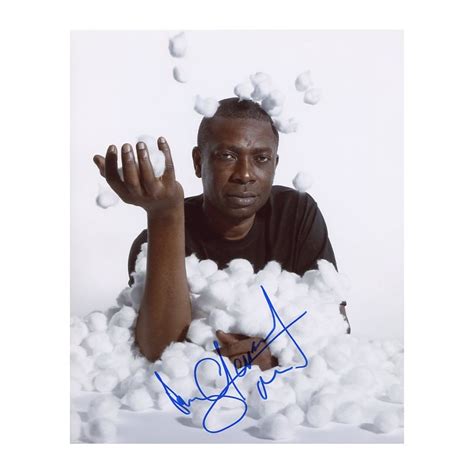 Signed Autograph N\'DOUR Youssou - All-Autographes.com