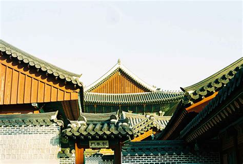 Changdeokgung Palace - Married with Maps