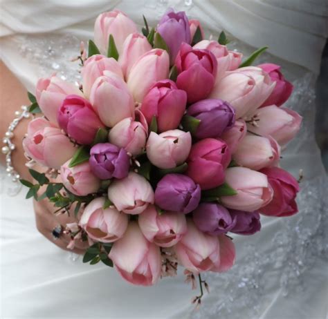 Beautiful Bridal: Tulip Wedding Bouquets