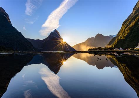 How I got the shot: The Iconic Milford Sound in New Zealand - Vallerret ...