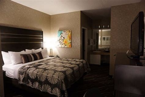 BEST WESTERN PLUS PARK PLACE INN - MINI SUITES - Updated 2022 Prices ...