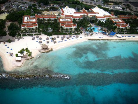 Curacao Marriott Beach Resort - Review