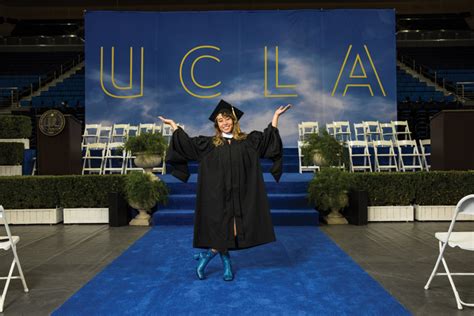 HONORING THE UCLA COLLEGE CLASS OF 2022 – UCLA College