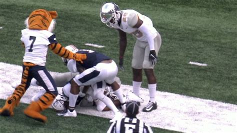 Jackson State mascot gets penalty after TD - ESPN Video