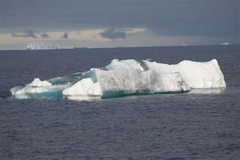 Why Do Icebergs Float? | Live Science