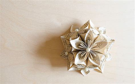 Kusudama Flower Tutorial | Johwey Redington