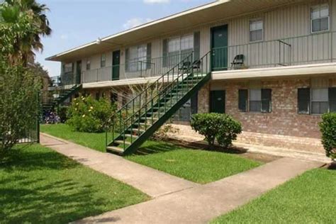 Deer Park Gardens Apartments - Deer Park, TX 77536