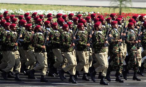 Military parade in capital marks Pakistan Day celebrations - Pakistan ...