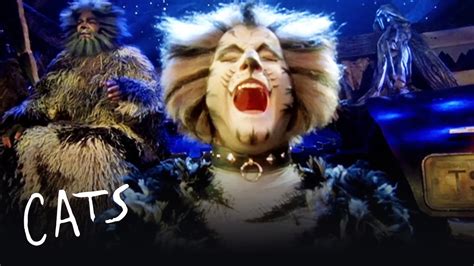 Cats Musical Songs List : CATS Review Blackpool Jane McDonald ...