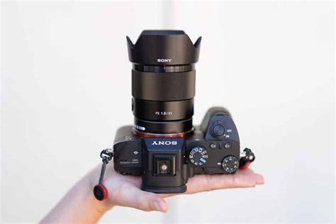 7 Best Lenses for Sony a7III in 2024 (Budget to Premium)