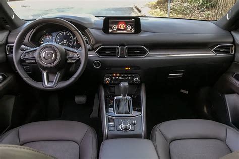 2019 Mazda CX-5 Review: Posh and Poised, But Tech Needs Tuning | Cars.com