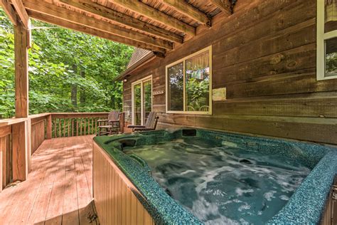 New! Spacious Gatlinburg Cabin W/ Private Hot Tub! in Gatlinburg w/ 3 ...