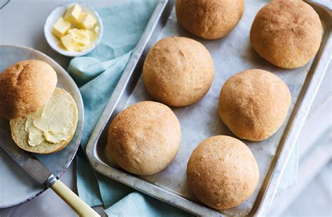 Easy Bread Rolls Recipe | Bread Roll Recipes | Tesco Real Food