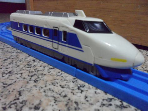 Shinkansen - 100 Series Model by ThomasAnime on deviantART