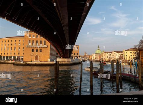 Calatrava bridge. Venice, Veneto, Italia Stock Photo - Alamy