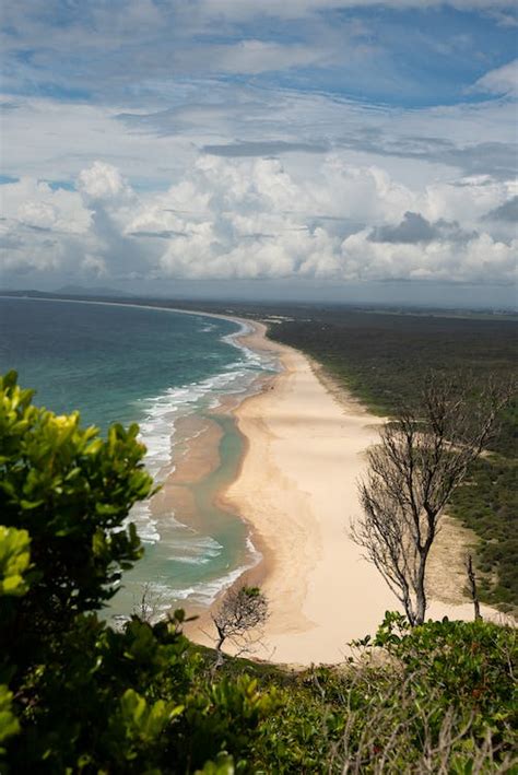 Aerial View of the Beach · Free Stock Photo