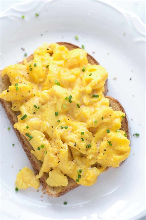 Perfect Creamy Scrambled Eggs Recipe