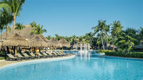 Iberostar Waves Paraíso Beach: All-Inclusive resort in Riviera Maya ...