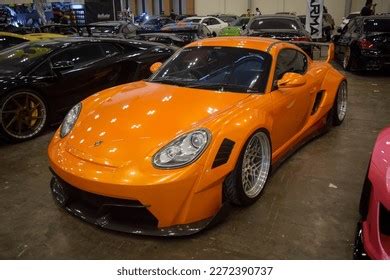 7 Porsche 987 Cayman S Images, Stock Photos & Vectors | Shutterstock