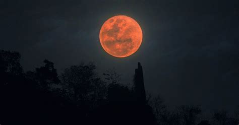 The Longest Full 'Blood Moon' Of The Century Is Happening This Month ...