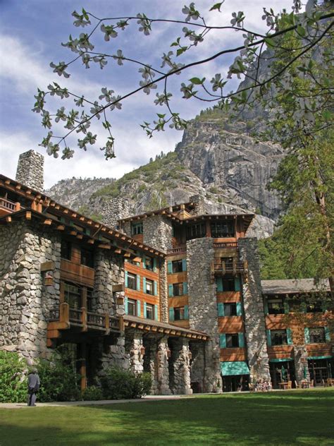 The Ahwahnee Hotel Yosemite | The Fascinating History of Yosemite's ...