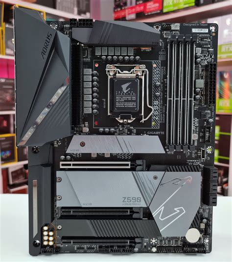 Gigabyte Z590 AORUS PRO AX Motherboard Review | Page 2 of 13 | eTeknix