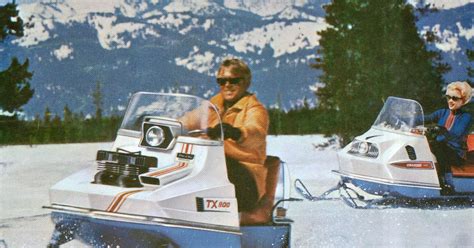 CLASSIC SNOWMOBILES OF THE PAST: 1970 POLARIS TX800 RACING SNOWMOBILE