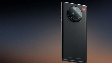 Leica Leitz Phone 1 wraps a hefty 20MP 1-inch camera in familiar design ...