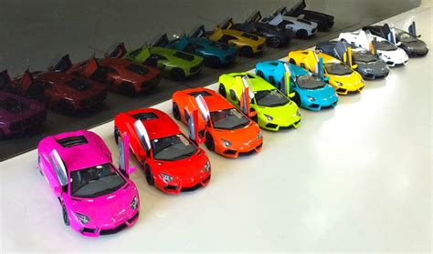 The United Colors of the Lamborghini Aventador - autoevolution