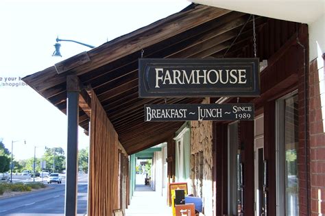 The Farmhouse Restaurant in downtown Gilbert. Serves breakfast and ...