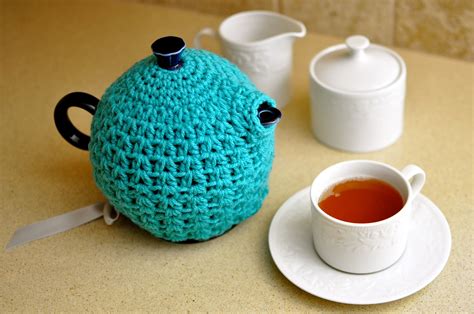 15 Quick and Easy Crocheted Tea Cozies