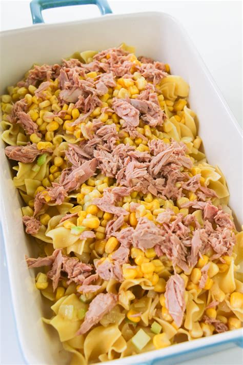 How to Make the BEST Old Fashioned Tuna Noodle Casserole Recipe!