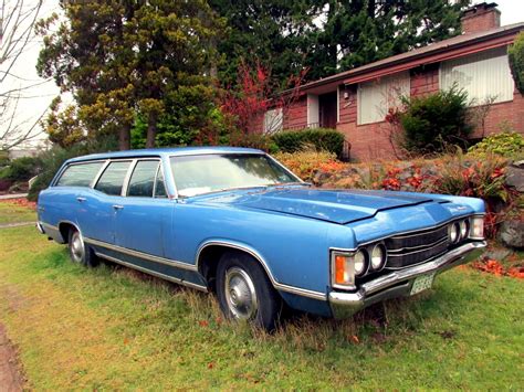 Seattle's Classics: 1970 Mercury Monterey Wagon