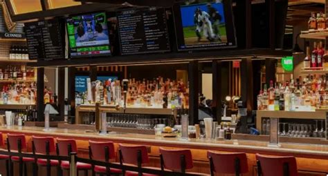 Best Sports Bars in Philadelphia: Where to Watch Your Favorite Games ...