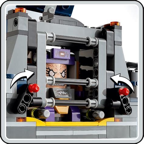 LEGO Marvel 76153 Avengers Helicarrier gets full image gallery