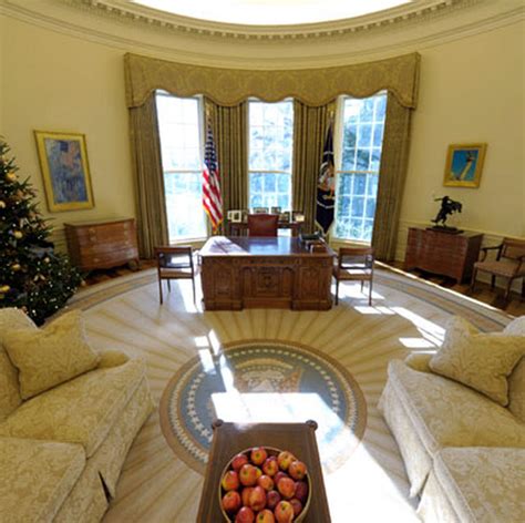 Obama's Oval Office - Photo 12 - Pictures - CBS News