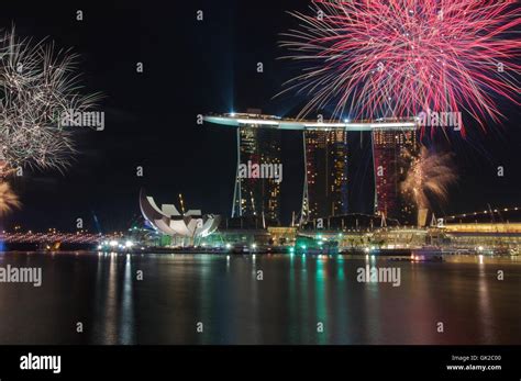 marina bay fireworks Stock Photo - Alamy