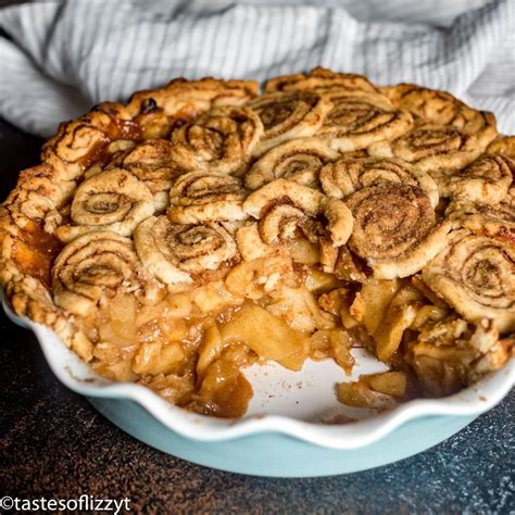 🍎 🍏 How to Make the Ultimate Cinnamon Roll Apple Pie | Recipe ...